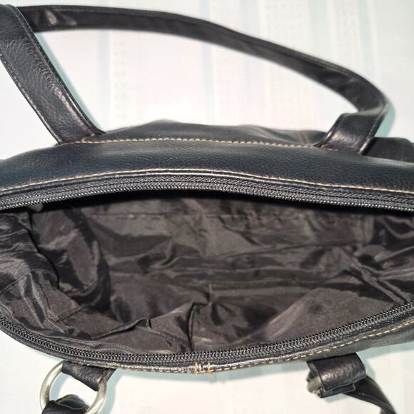 Black Leather Pebble Grain Double Shoulder Strap Purse with Zipper Closure - Picture 10 of 14